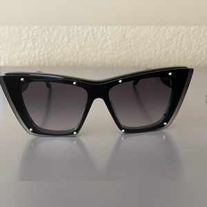 ALEXANDER MCQUEEN AM0361S , Cat Eye Sunglasses, NBW, black